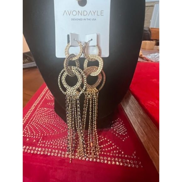 Avondale worn gold rhinestone earrings-carraway - Picture 1 of 2